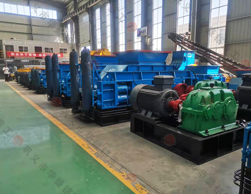 符合中建制砂標(biāo)準對輥制砂機
