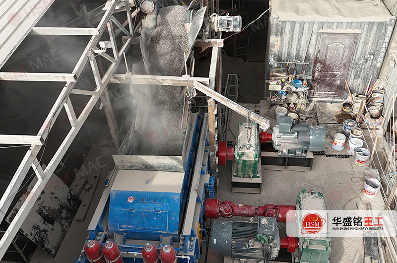 石灰石對輥制砂機 石灰石對輥制砂機